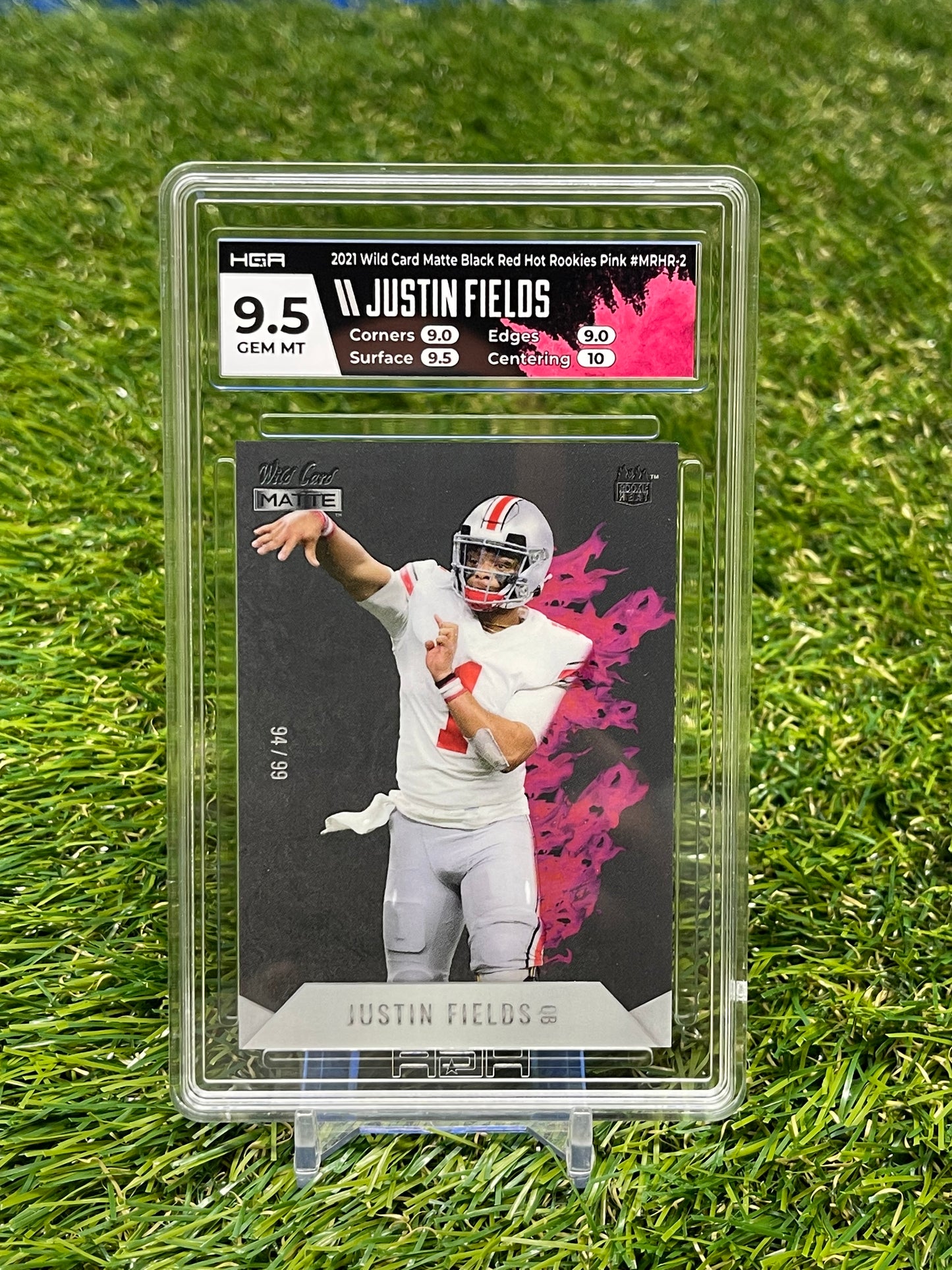 2021 Justin Fields Wild Card Matte Black Red Hot Rookies Pink #’d /99 JETS