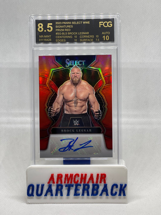 2023 PANINI SELECT WWE SIGNATURES PRIZM RED #SG-BLS BROCK LESNAR MINT GRADED 8.5