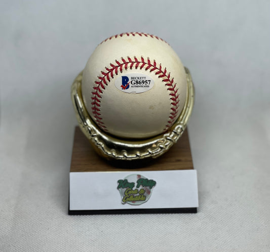 Pedro Martinez Autographed baseball BAS Beckett Authentication